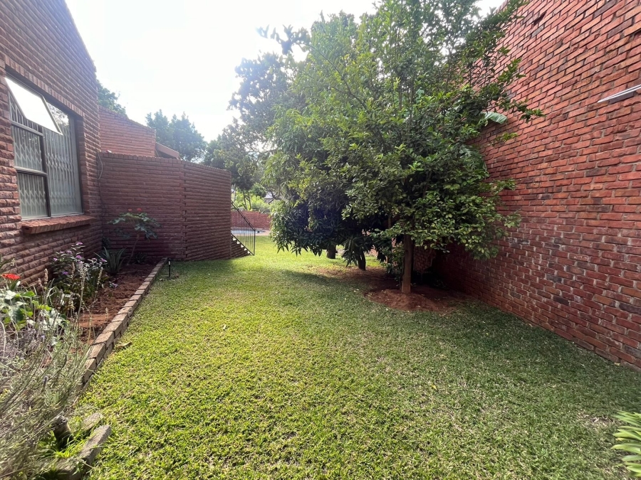 3 Bedroom Property for Sale in Safari Gardens North West